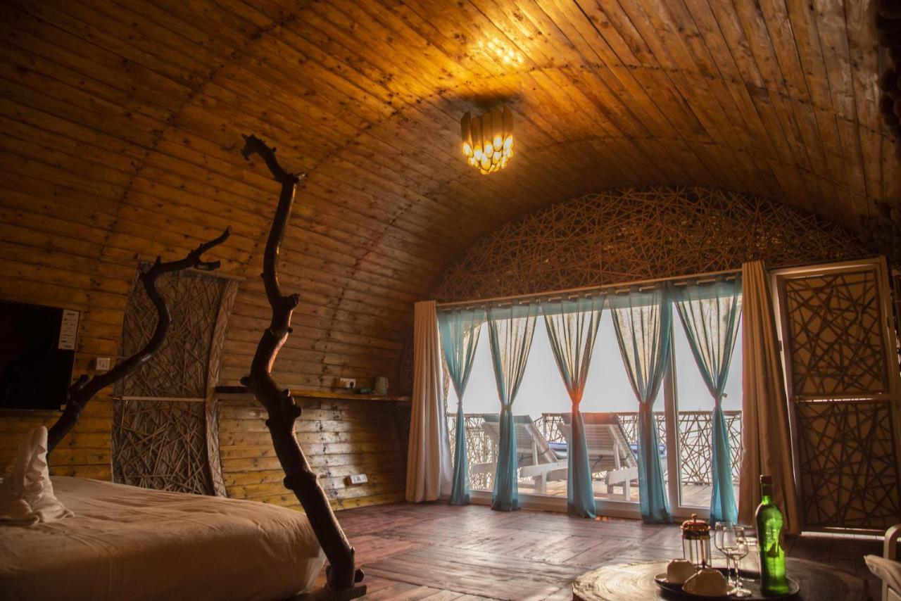 Hotel Obrigado By Craftels à Canaguinim Extérieur photo