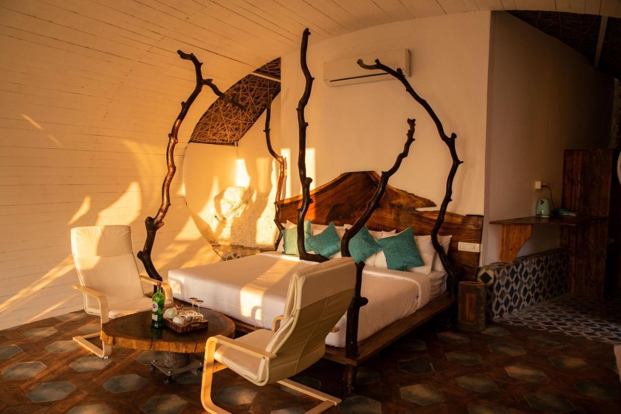 Hotel Obrigado By Craftels à Canaguinim Extérieur photo