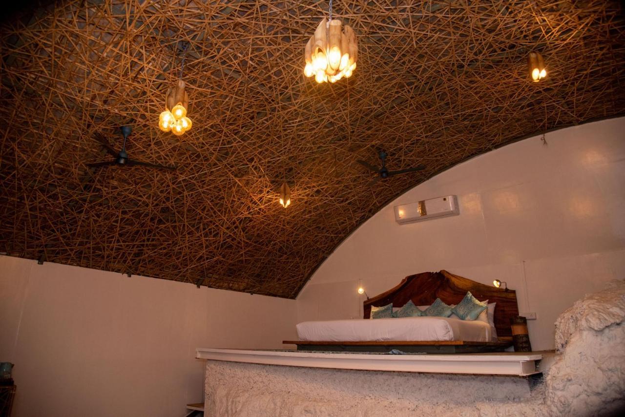 Hotel Obrigado By Craftels à Canaguinim Extérieur photo