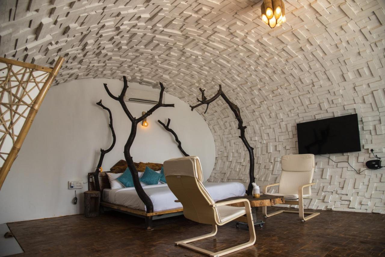 Hotel Obrigado By Craftels à Canaguinim Extérieur photo